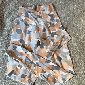 Aerie Camouflage High-Waisted Leggings crossover